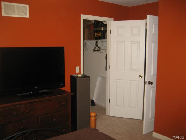 3289 Mango Dr, Saint Charles, MO 63301 photo 7