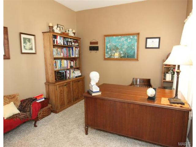 701 Diamond Pointe Ct, O'fallon, MO 63366 photo 9
