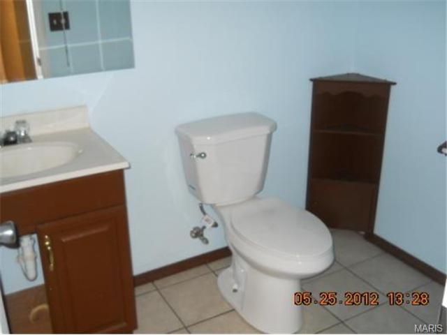 405 Paul Dr, O'fallon, MO 63366 photo 4