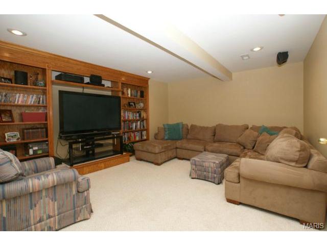 2409 Maple Tree Dr, Saint Charles, MO 63303 photo 25