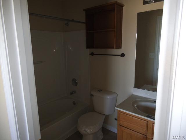 226 Tyndale Dr, O'fallon, MO 63366 photo 15