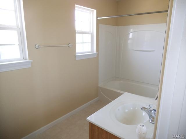 226 Tyndale Dr, O'fallon, MO 63366 photo 14