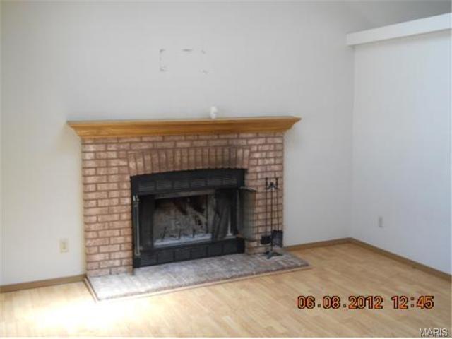 6 Moselle Ct, O'fallon, MO 63368 photo 3