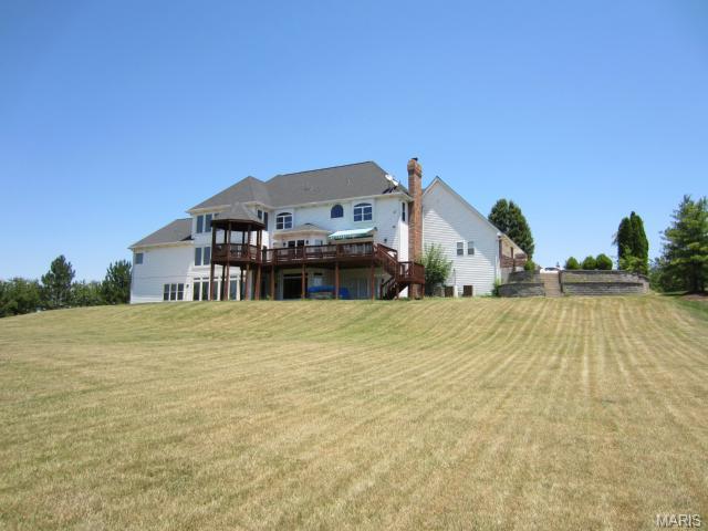 705 Hillenkamp, Weldon Spring, MO 63304 photo 13