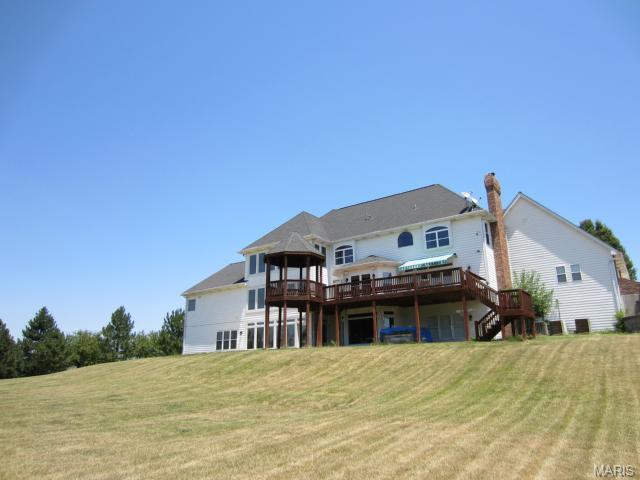 705 Hillenkamp, Weldon Spring, MO 63304 photo 3