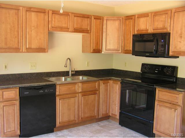 5 Reno Ct, O'fallon, MO 63368 photo 2