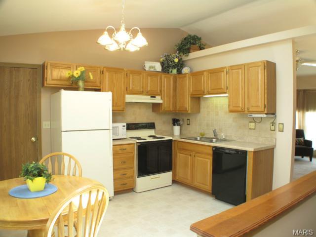 637 Sundance Dr, O'fallon, MO 63368 photo 5