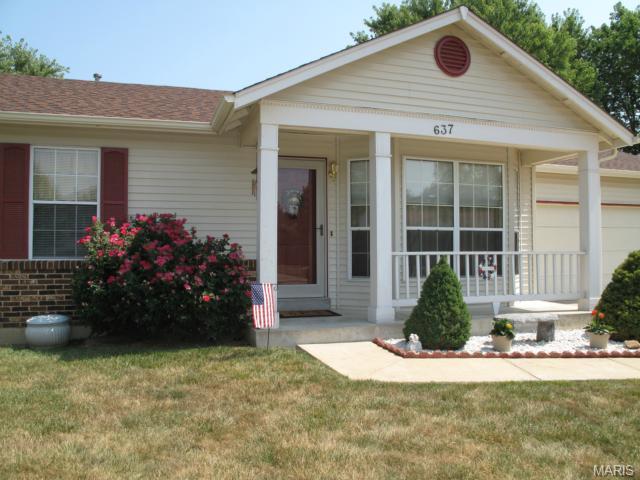 637 Sundance Dr, O'fallon, MO 63368 photo 2