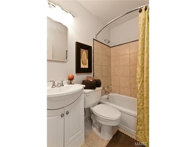 110 Sandy Crk, O'fallon, MO 63366 photo 8