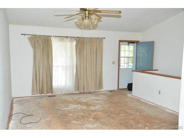 1362 White Hawk Dr, O'fallon, MO 63366 photo 7