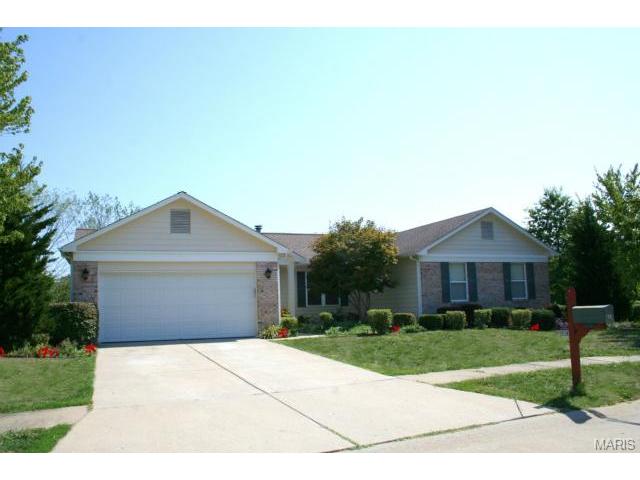 824 Colleen, O'fallon, MO 63366 photo 1