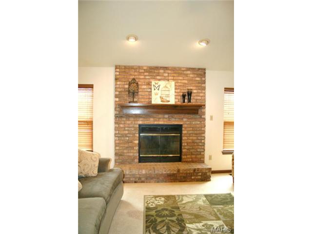 824 Colleen, O'fallon, MO 63366 photo 7