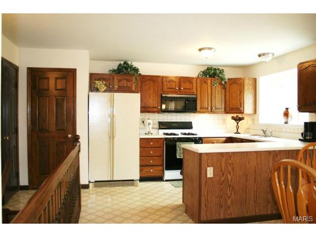 824 Colleen, O'fallon, MO 63366 photo 8