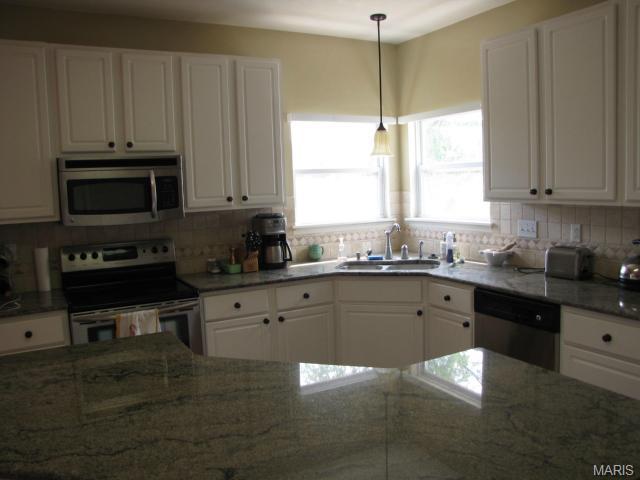 1214 Raintree Pass, O'fallon, MO 63366 photo 8