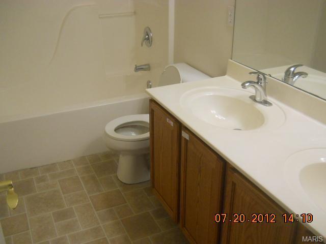 545 Rascal Xing, O'fallon, MO 63366 photo 6
