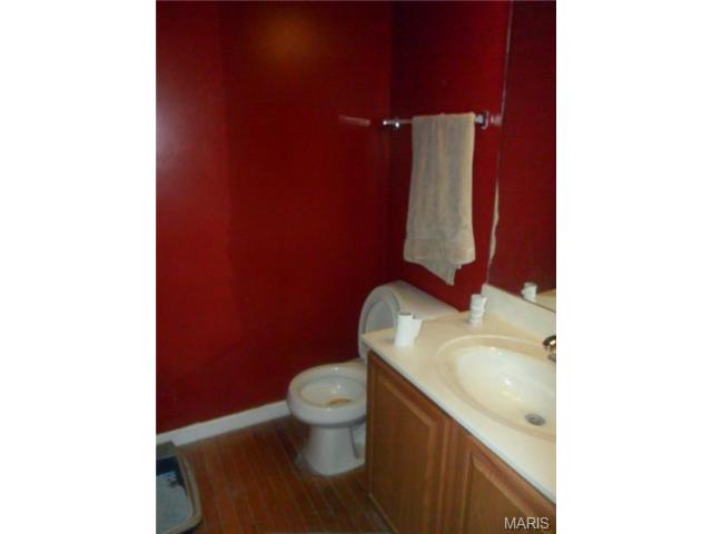 545 Rascal Xing, O'fallon, MO 63366 photo 9