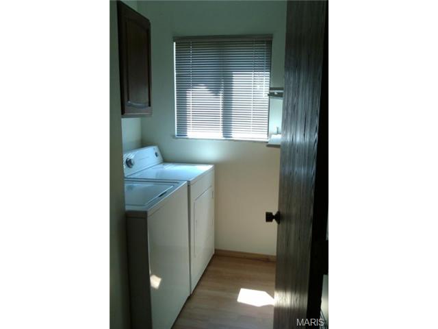 4 N Kern Dr, O'fallon, MO 63366 photo 10