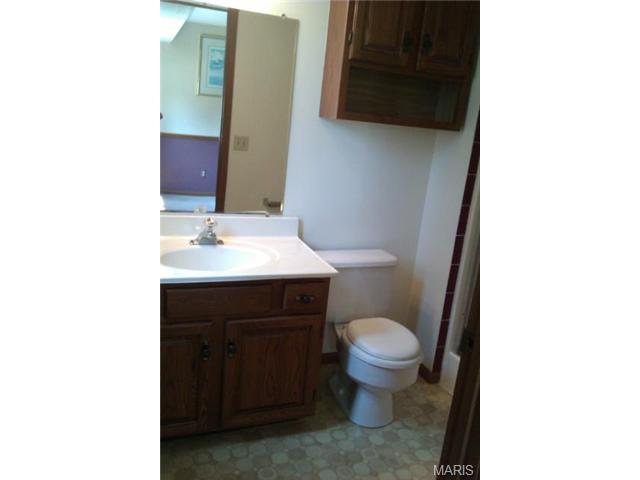 4 N Kern Dr, O'fallon, MO 63366 photo 15