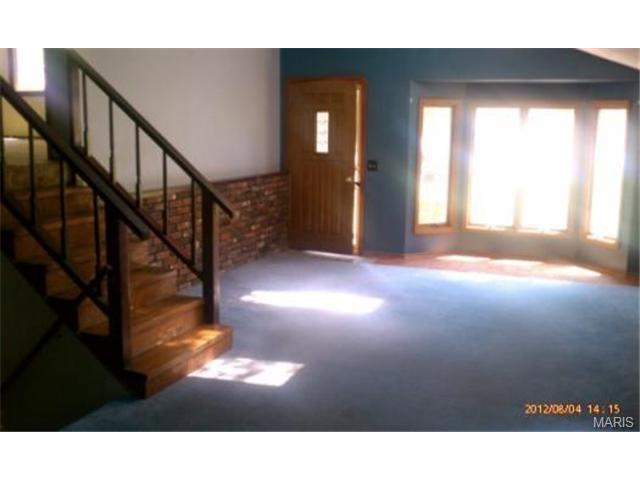 406 Sunset Ln, O'fallon, MO 63366 photo 2