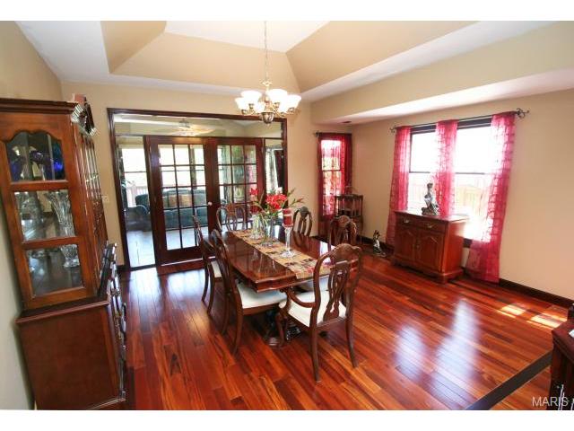102 Glendalough Ln, Weldon Spring, MO 63304 photo 5