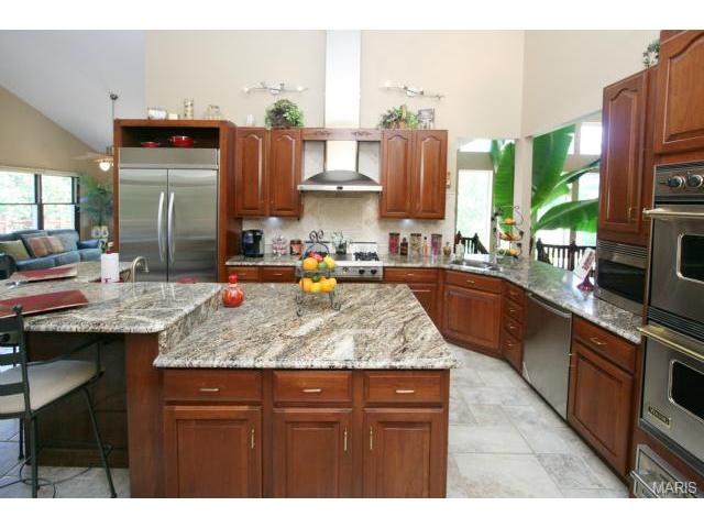 102 Glendalough Ln, Weldon Spring, MO 63304 photo 13