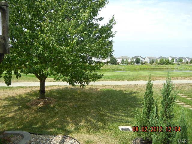 750 Hawk Run, O'fallon, MO 63368 photo 2