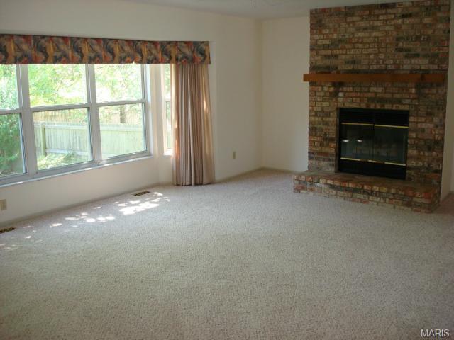 33 President Dr, O'fallon, MO 63368 photo 11