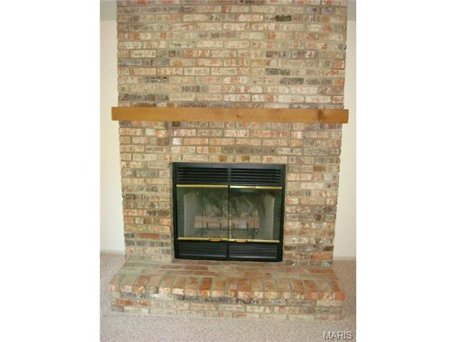 33 President Dr, O'fallon, MO 63368 photo 12