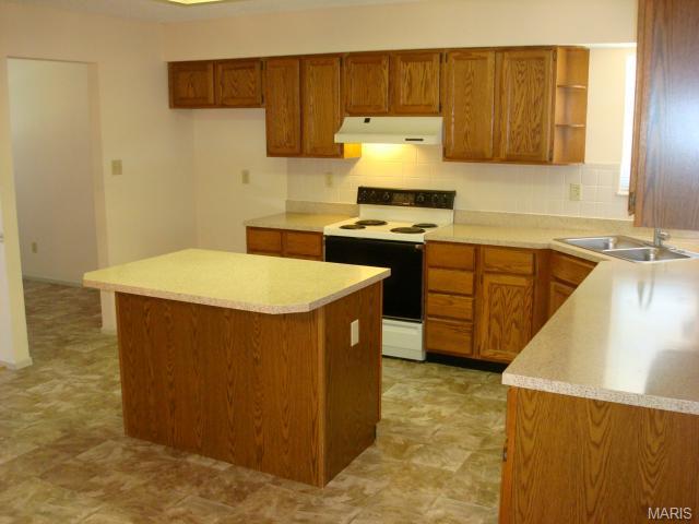 33 President Dr, O'fallon, MO 63368 photo 24