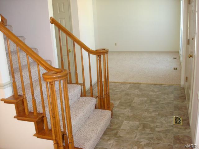 33 President Dr, O'fallon, MO 63368 photo 9