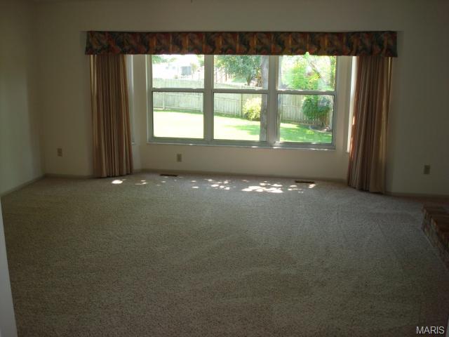 33 President Dr, O'fallon, MO 63368 photo 13