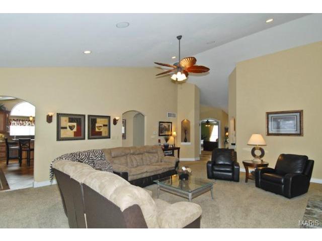 609 Bald Hill Rd, Eureka, MO 63025 photo 4