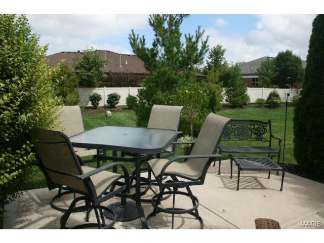 813 Kingsgate, O'fallon, MO 63368 photo 19