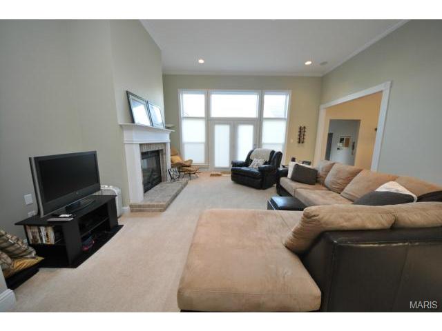720 Rolling Wind Dr, O'fallon, MO 63368 photo 9