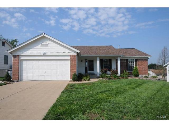 259 Brougham Dr, O'fallon, MO 63368 photo 1