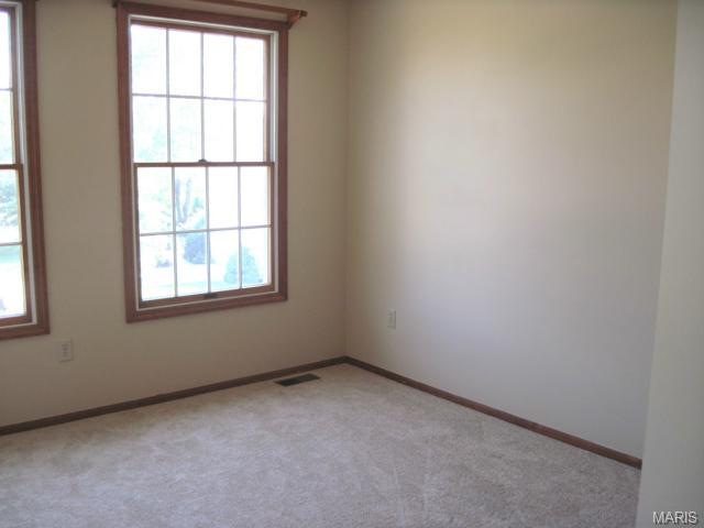 7 Judges Ct, O'fallon, MO 63368 photo 3