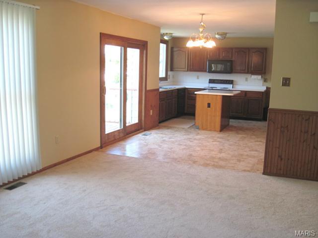 7 Judges Ct, O'fallon, MO 63368 photo 4