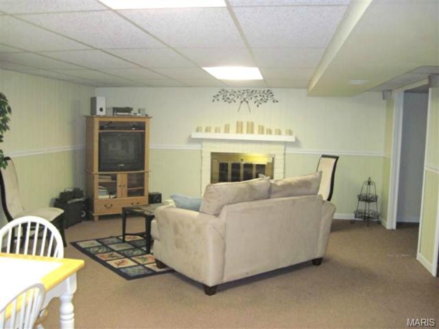 2900 Cypress Dr, Saint Charles, MO 63301 photo 23