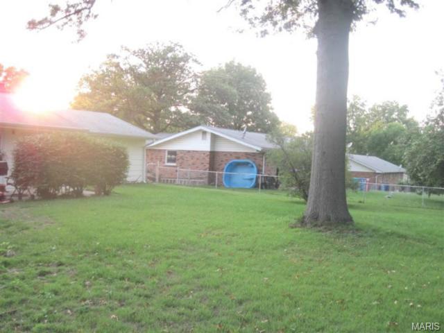 2900 Cypress Dr, Saint Charles, MO 63301 photo 30
