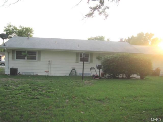 2900 Cypress Dr, Saint Charles, MO 63301 photo 31