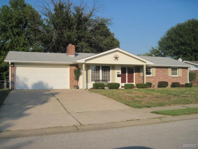 2900 Cypress Dr, Saint Charles, MO 63301 photo 1