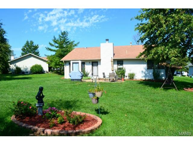 238 Surrey Ct, O'fallon, MO 63366 photo 9