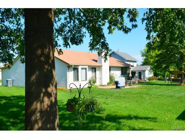 238 Surrey Ct, O'fallon, MO 63366 photo 7
