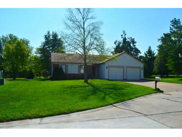 238 Surrey Ct, O'fallon, MO 63366 photo 2