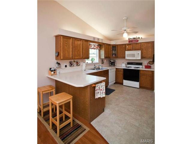656 Emge Rd, O'fallon, MO 63366 photo 11