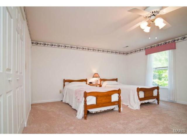 656 Emge Rd, O'fallon, MO 63366 photo 34