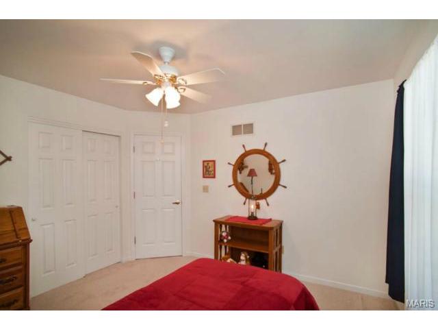 656 Emge Rd, O'fallon, MO 63366 photo 26