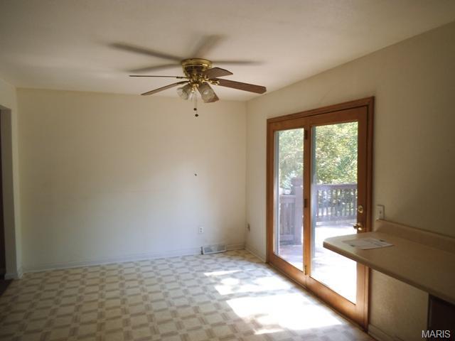 210 Bermuda Dr, O'fallon, MO 63366 photo 4