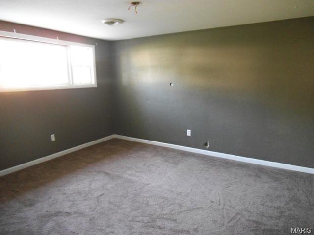 210 Bermuda Dr, O'fallon, MO 63366 photo 5