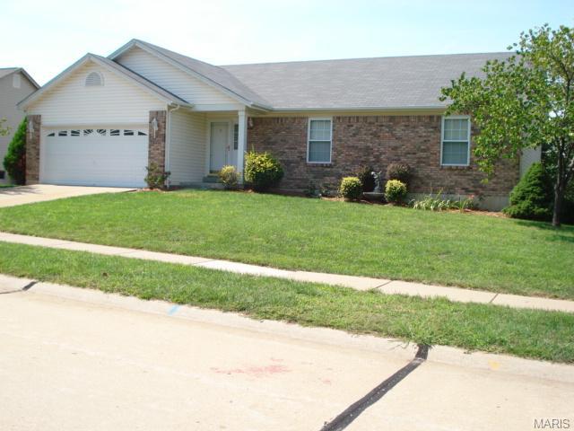 37 Winding Trl, O'fallon, MO 63366 photo 2